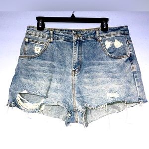 Women’s Princess Polly cut offs size 10